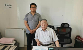 公司副總經(jīng)理黃玉峰拜訪中國(guó)工程院院士王浩